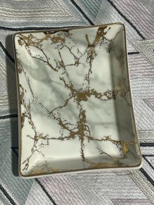 Beautiful gold marble soap holder