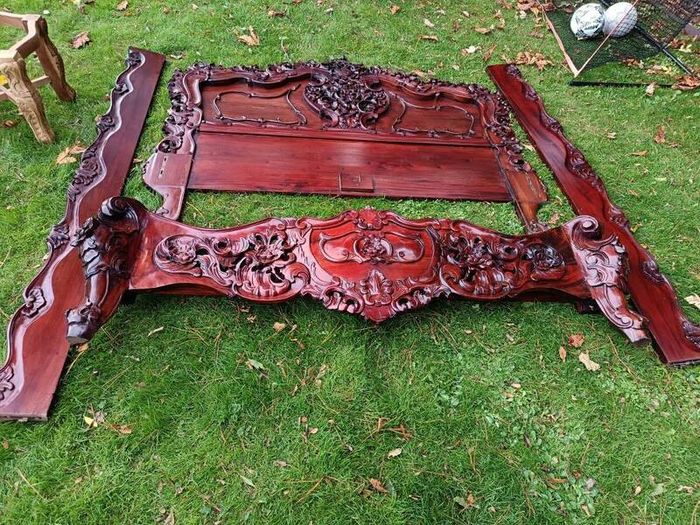 bed frame for upcyling