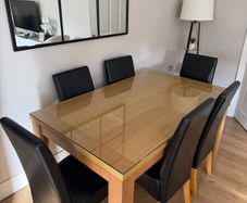 kitchen table with glass top & 6 Chairs