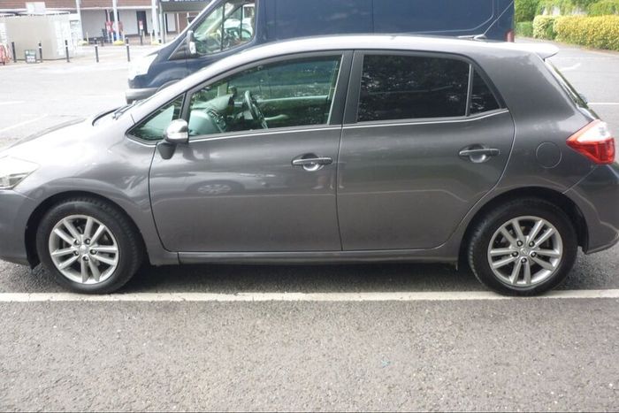 Toyota Auris 2011