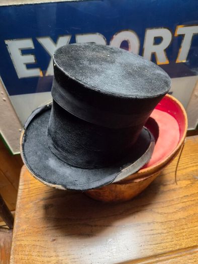 Antique Top Hat