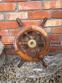 Wooden Ships Wheel 24 Inch  150euro ONO