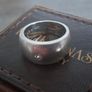 Lovely Vintage Solid 925 Sterling Silver Size M. Image 6