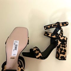 Fashion shoes
