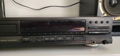 Technic CD Player SL-PG460A