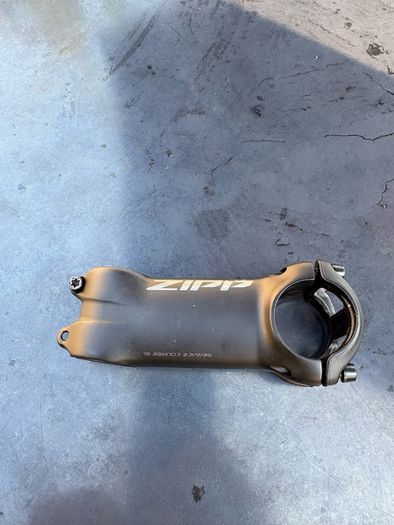 zipp stem