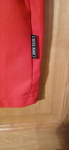 Aunthentic Man utd vintage 1998 triple home jersey