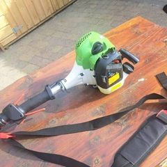 Pro-Cut Petrol Strimmer