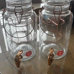 Drink dispensers