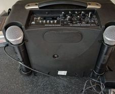 Street amp, house party amp,including 2 microphones