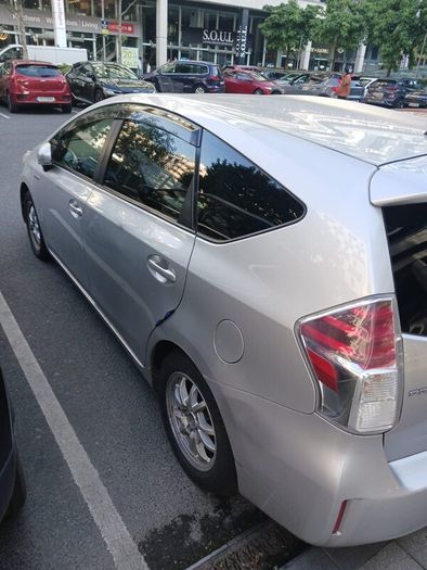 Toyota prius alpha 5 seaters 161-D-