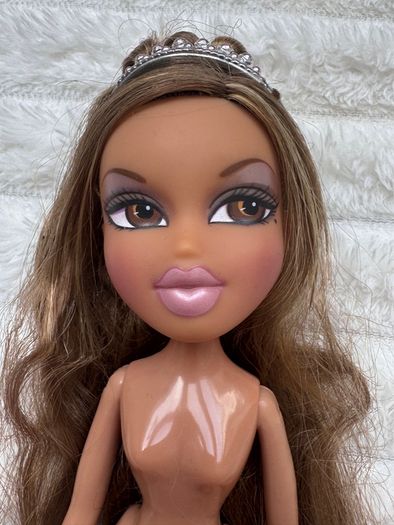 Bratz Yasmin Sweet 16 Birthday 3rd Edition Doll Used Please see photos