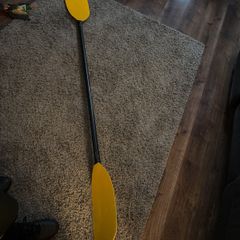kayak paddle