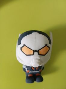 eraser marvel / figurine