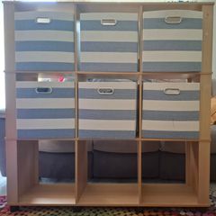 Bookshelf