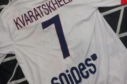 psg away jersey kvarskhelia