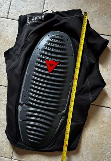 Dainese men's ski/horse-riding or bikers gilet with back protection