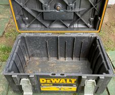 dewalt