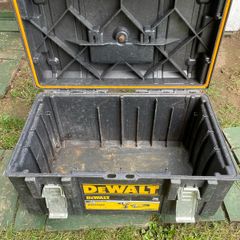 dewalt