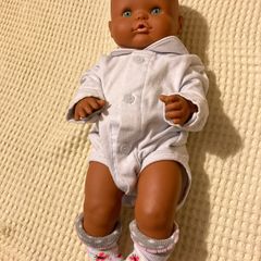 A lovely doll 15 in (38)cm