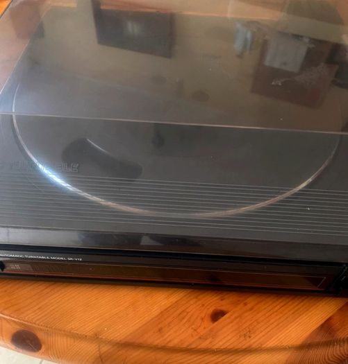 Toshiba SR V-12 Record Player 1980s