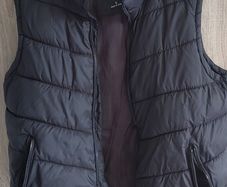 CEDAR WOOD Men's black warm vest like new worn once size L