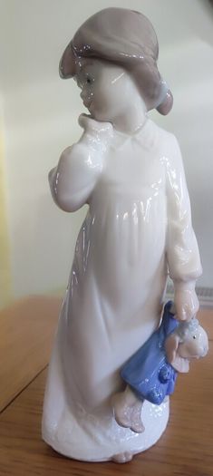 Vintage 1989 Lladro By Nao Girl With Rag Doll Figurine #1108 Hand Made In Spain
