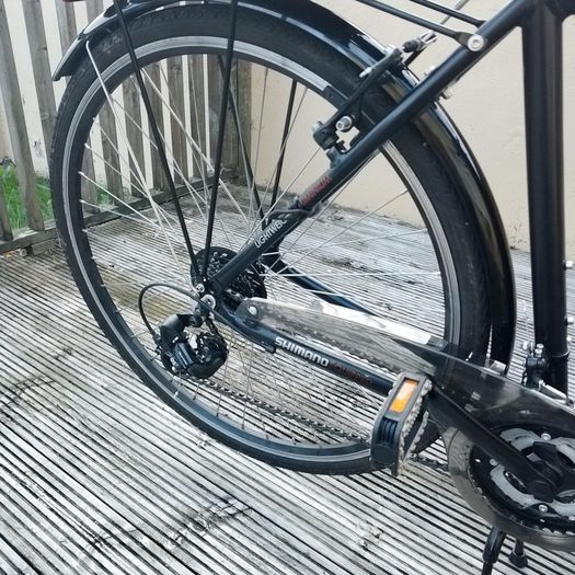 Men's Bike, Hybrid, Over 100 Euro of Extras!