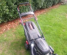 Hyundai Prolawn Self Drive Lawnmower
