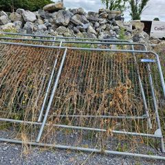 Fence Panels/ Harris Fence - FREE