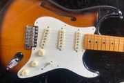 Fender Eric Johnson Thinline Stratocaster &amp; Original case.