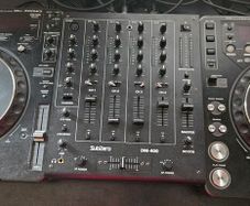 Pioneer CDJ's and Mixer