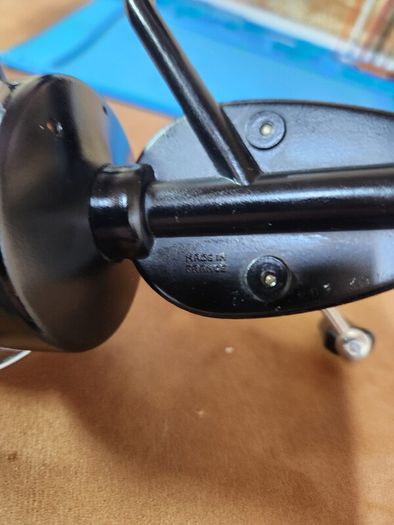 vintage fishing reel