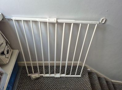 Baby gate
