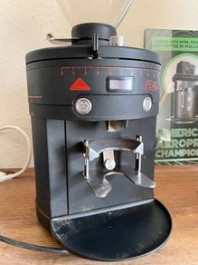Mahlkonig peak espresso grinder