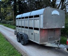 Graham Edwards livestock trailer