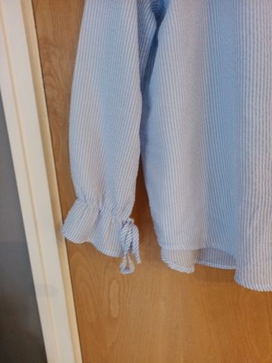 Shein  Blouse.  S. L. 14   New.