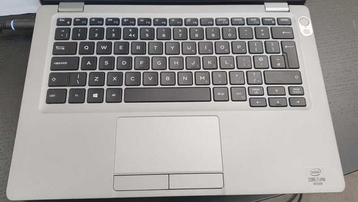 Dell Latitude 5310 Touchscreen - Core i7 10th Gen | Windows 11 Pro | Backlit Keyboard