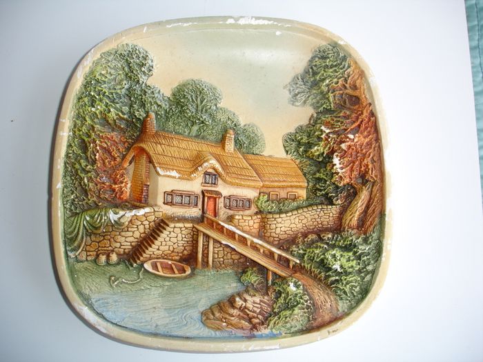 Two  Vintage Legends England 3D Chalkware On the Riverbank   Plaques Wall Art