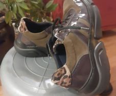 Ladies Trainers (Notton)