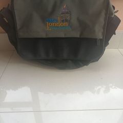Black Travel Shoulder Bag.
