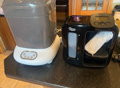 Tommee Tippee Prep Machine and 9 bottle steriliser