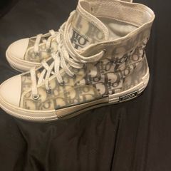 Dior Hi tops size 5