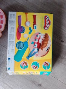 Play DOH dentist set doctor drill and fill