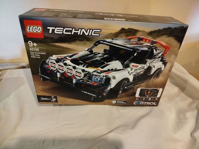 Lego 42109 App Controlled Top Gear Rally Car