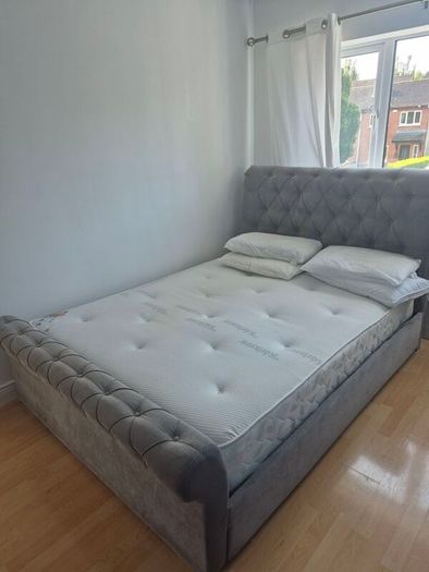 king size grey sleigh bed