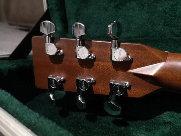 Martin D-28 2004 Mint