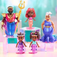 Disney Junior Ariel Royal Family Figure Set with Color Changing Tails