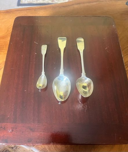 Antique Dublin Georgian Silver Fiddle Back Spoons