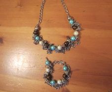 Necklace and bracelet set....